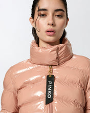 Carica l'immagine nel visualizzatore di Gallery, Piumino caban crystal nylon rosa Pinko